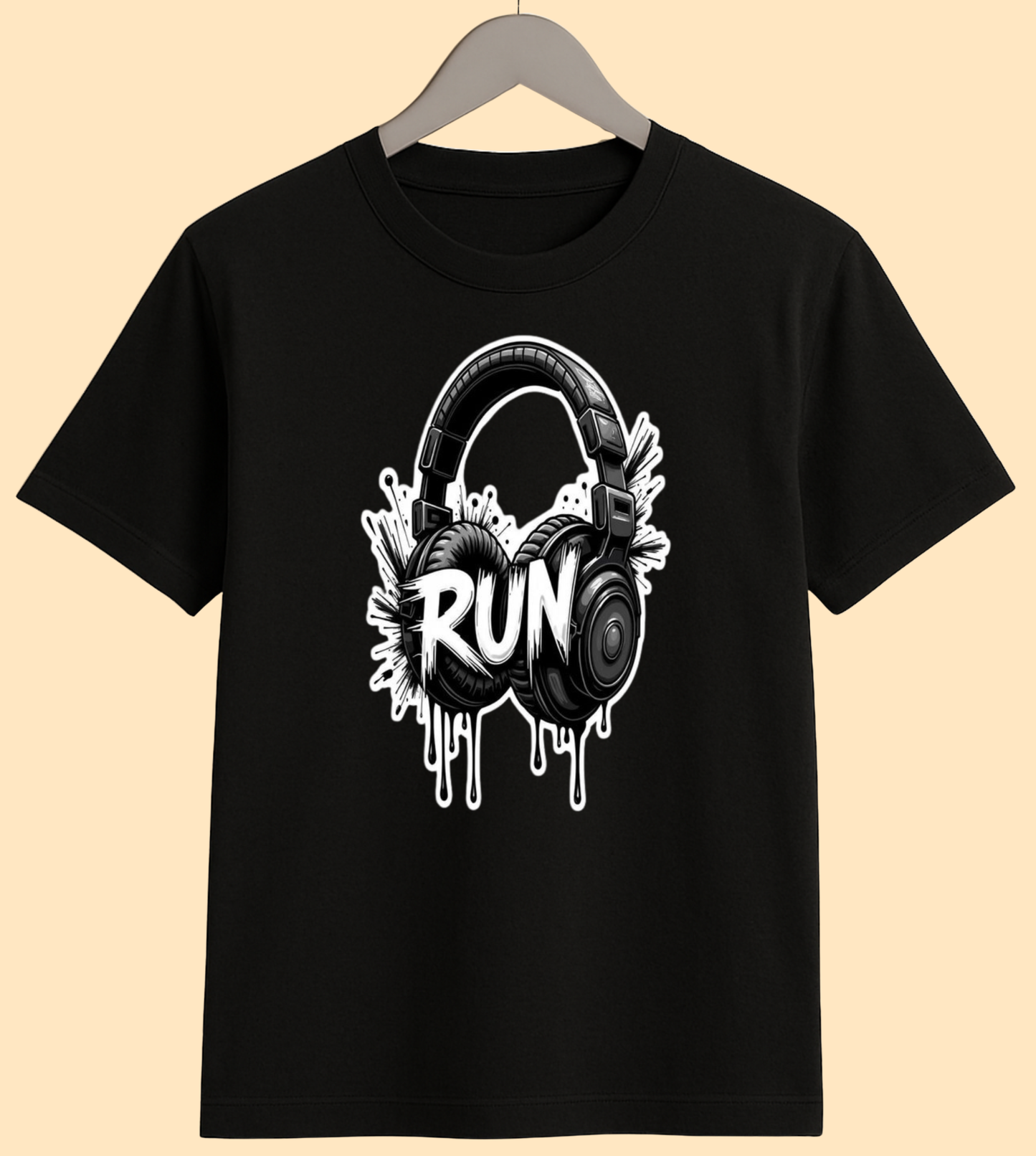 RUN Vibe - Black Slim Fit- Graphic Tee
